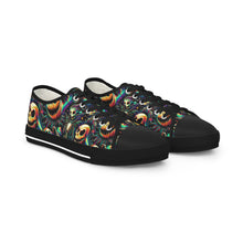 Load image into Gallery viewer, Halloween Nightmare Ver 1 - Men&#39;s Low Top Sneakers
